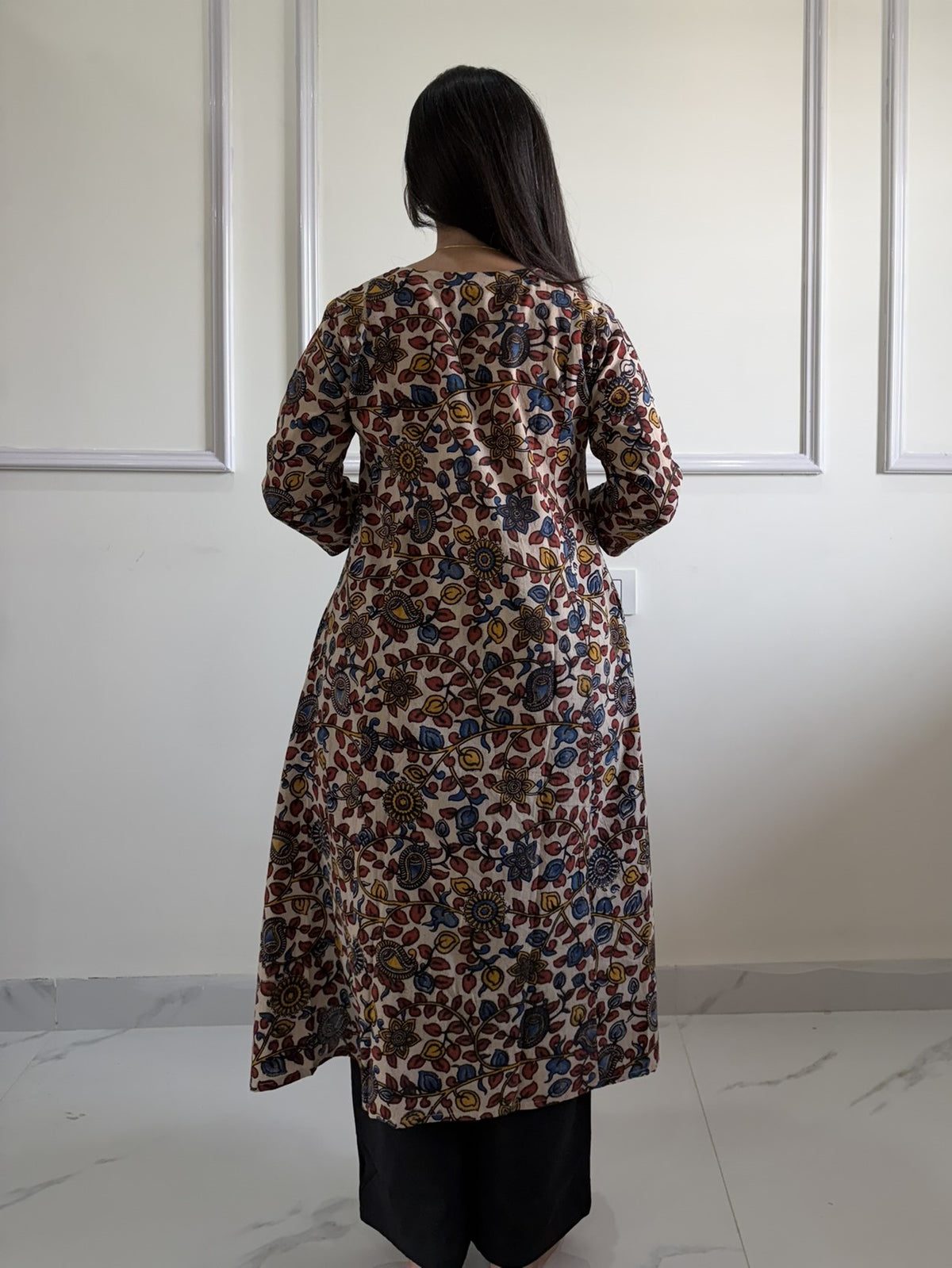 Tholi - White Kalamkari Cotton Kali Kurti