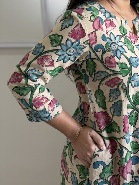 Tholi - White Kalamkari Cotton Kali Kurti